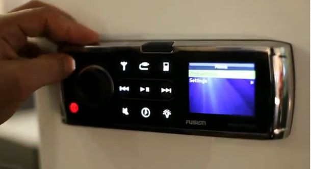 VIDEO: Fusion 7000 stereo series